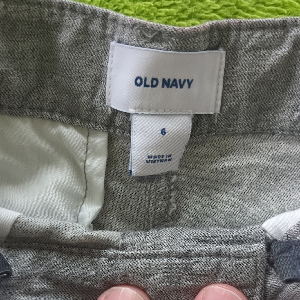 Old Navy Gray Flat Front Casual Shorts - Picture 3 of 5